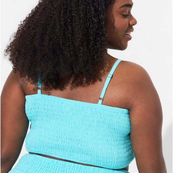 NWOT! TORRID blue smocked crop top, 0X, L, 12. - Picture 2 of 9